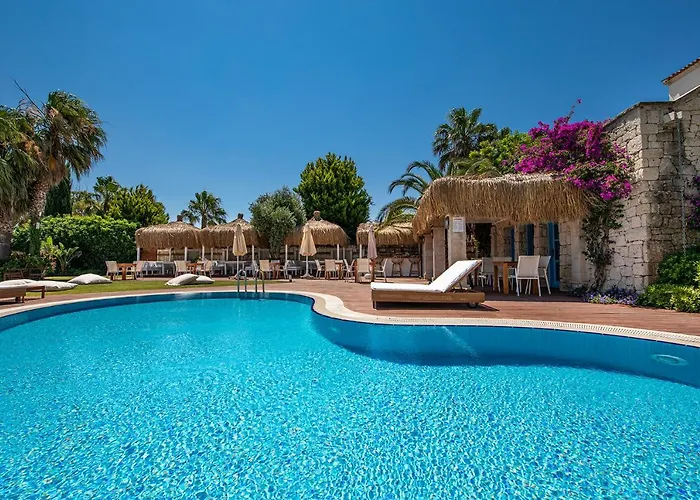 Port Hotel 3*